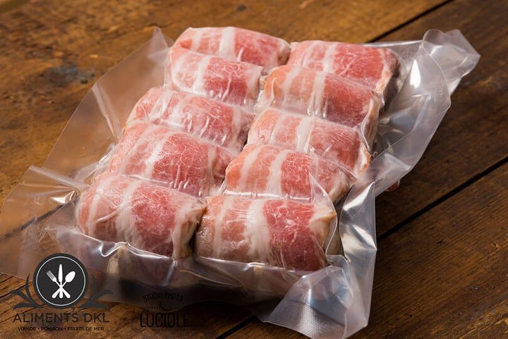 Filet mignon and bacon skewer