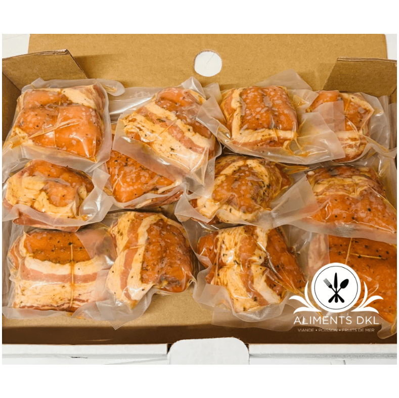 Tournedos de saumon aux trois poivres entourés de bacon surgelés – boîte de 12 unités Aliments DKL, livraison partout au Québec.