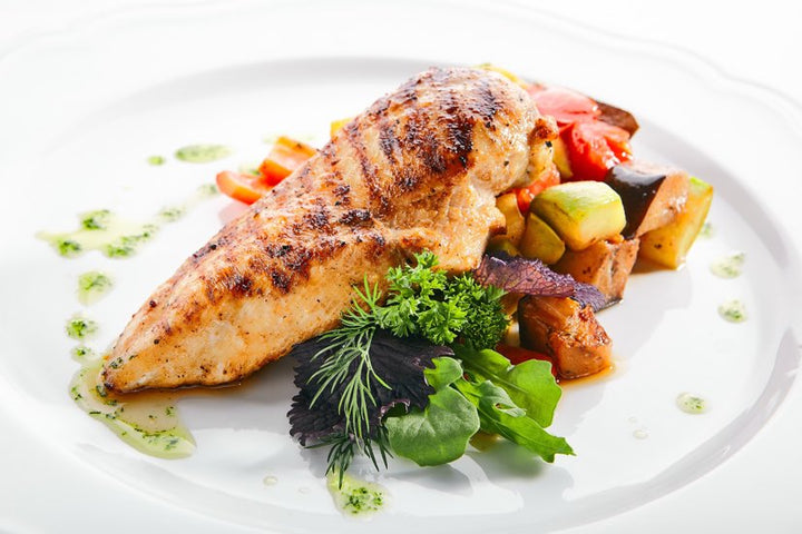 Poitrine de poulet grillée aux fines herbes