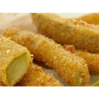 Cornichons à l’aneth coupés en pointes légèrement panés. Délicieux avec une sauce tzatzik.
